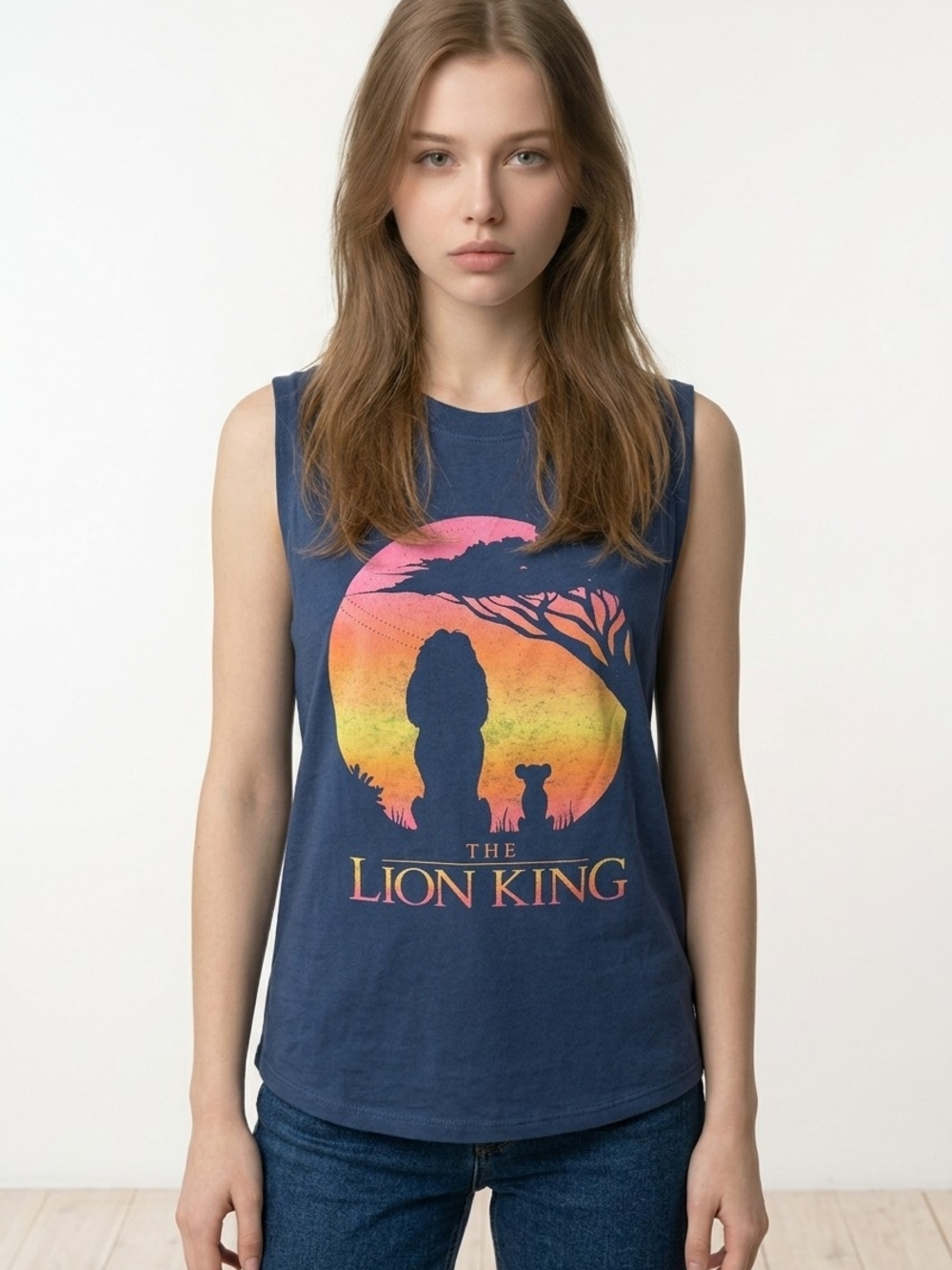 NWT Disney's The Lion King Navy T‑Shirt Sz Small
